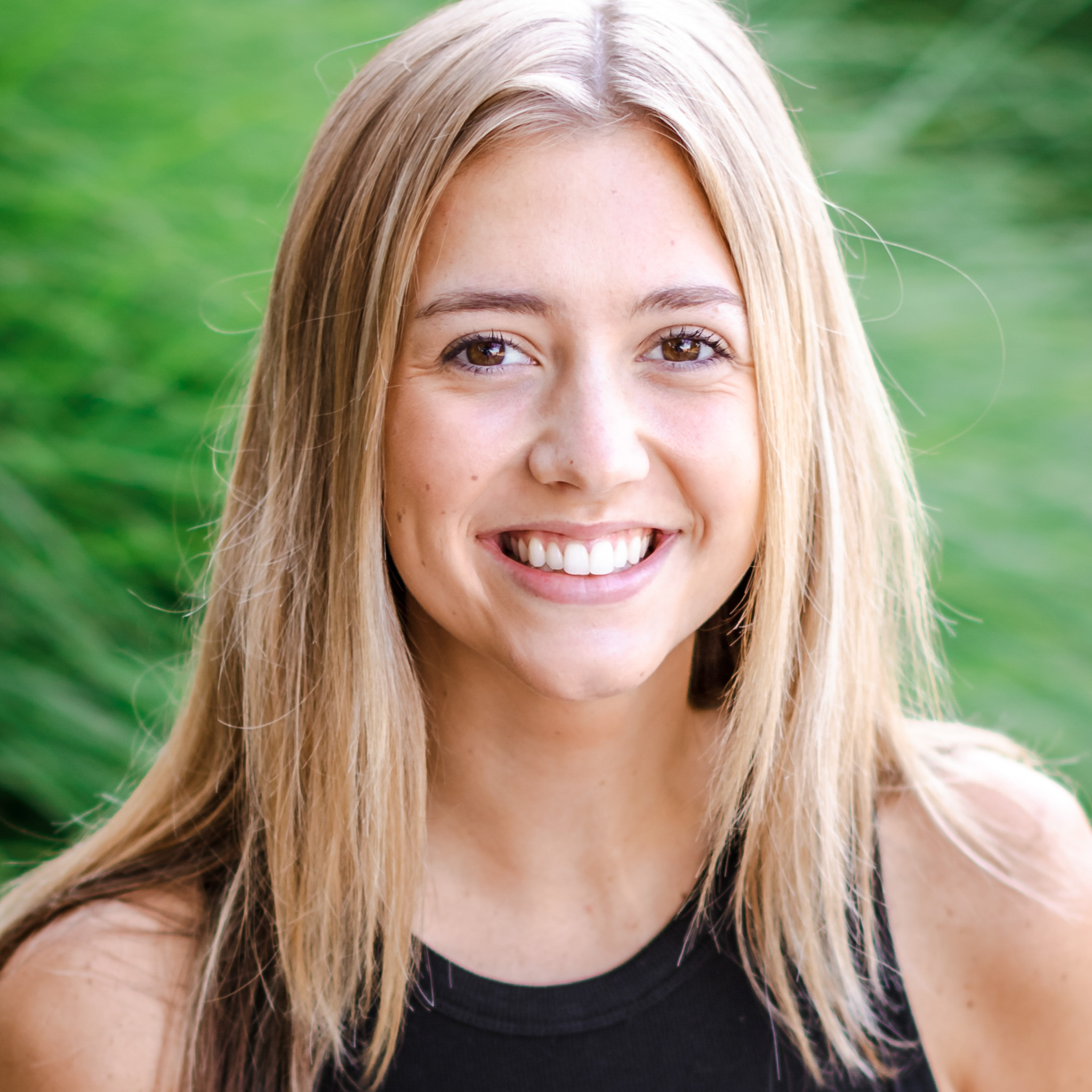 _E0A2120-2-2 Ms Kelsey Merz